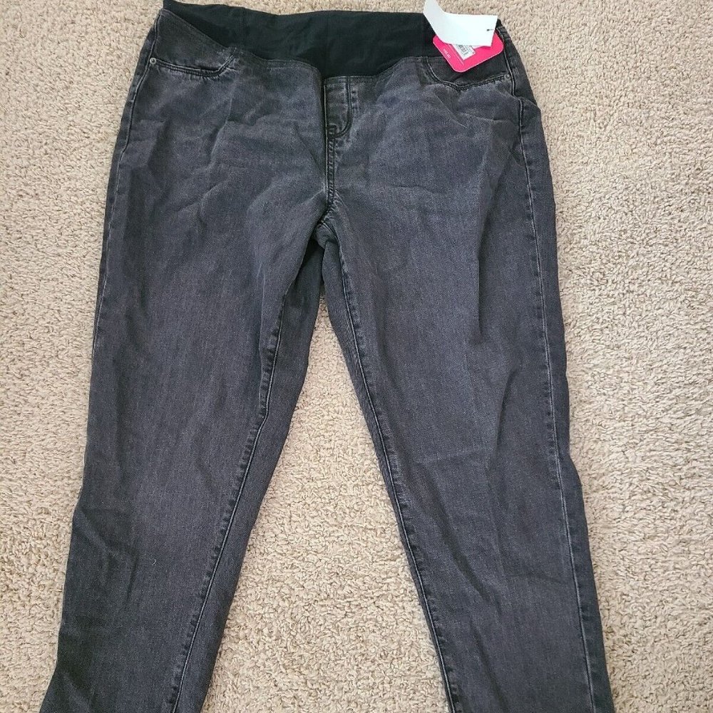 Brand new with tag Isabel boyfriend Maternity Jeans Size 14 crossover panel